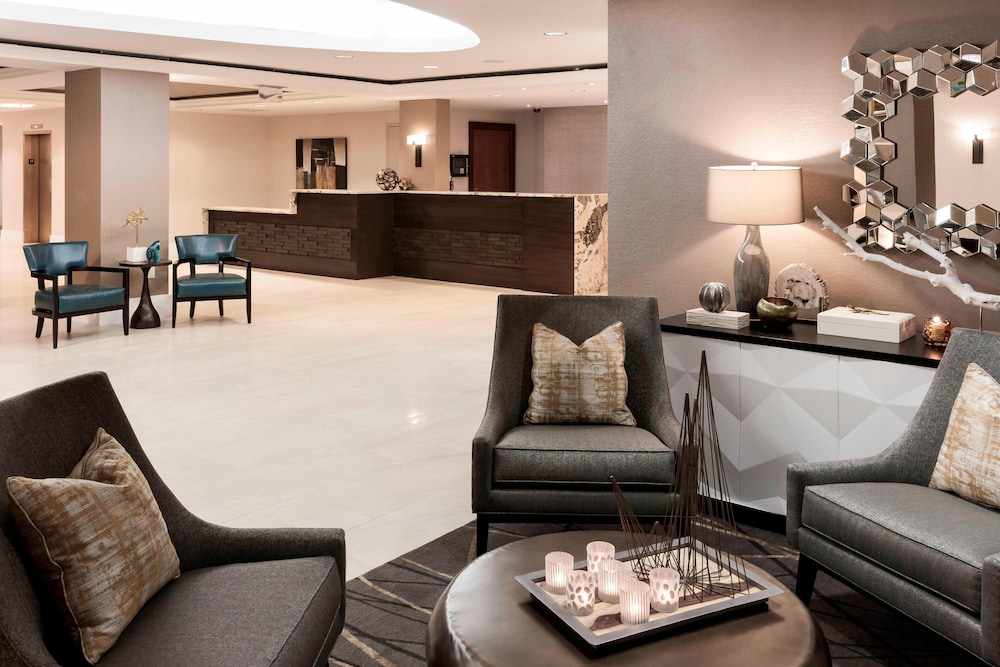 Fairfax Marriott at Fair Oaks - photo 2