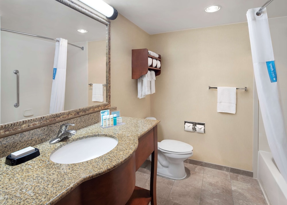 Hampton Inn & Suites Alexandria Old Town Area South - photo 36