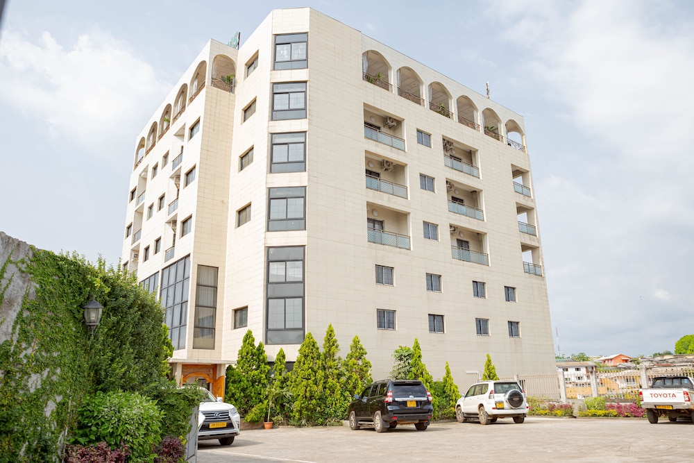 Hotel Hibiscus Louis in Libreville, Gabon