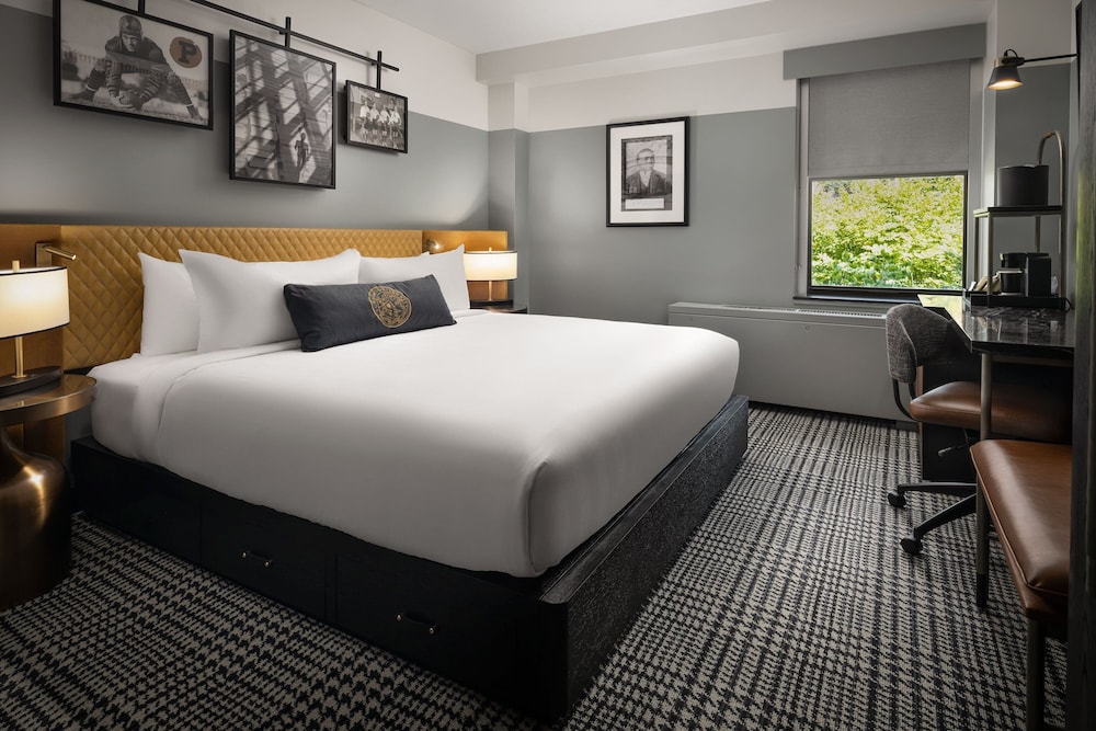 The Union Club Hotel at Purdue University Autograph Collection - photo 22