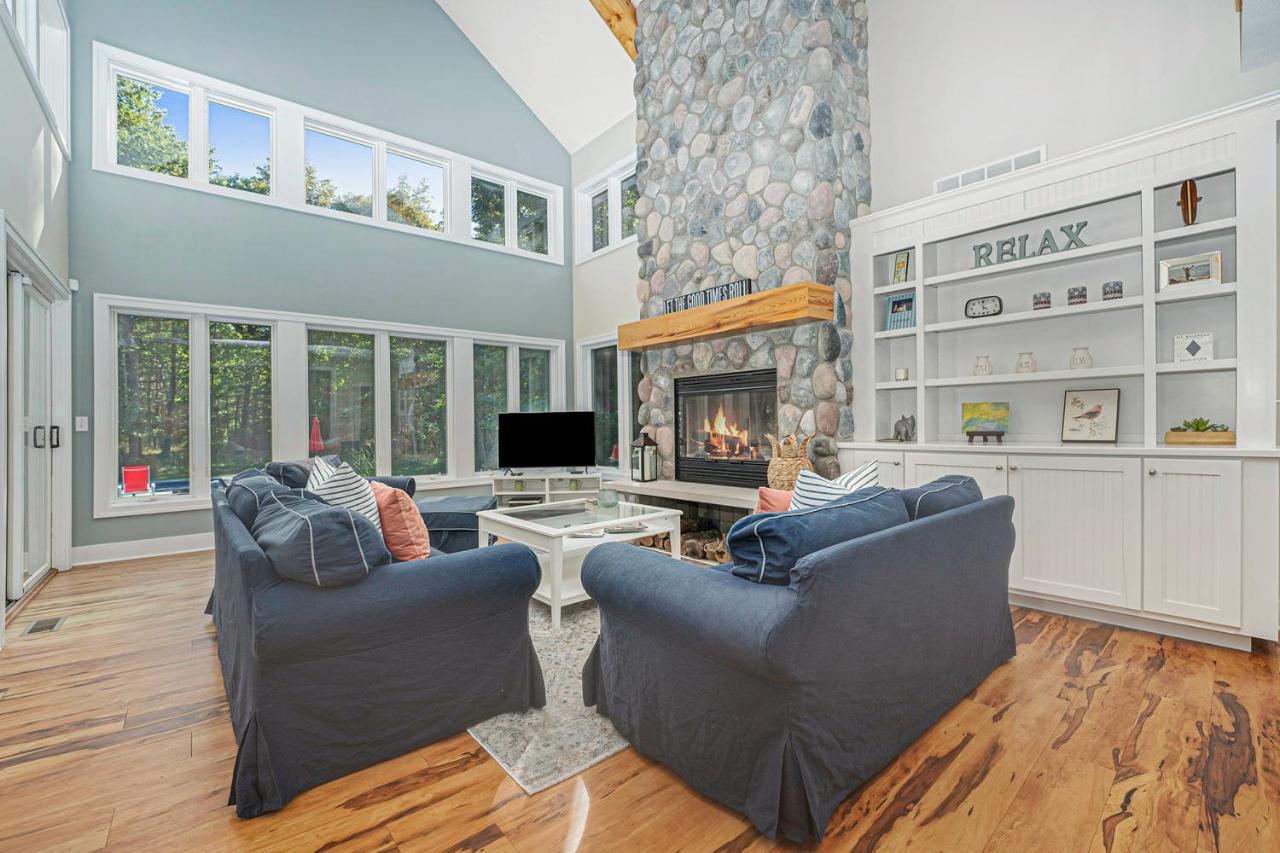 Thunder Road in Fennville, United States