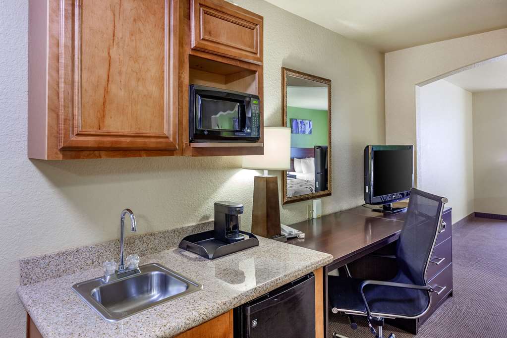 Sleep Inn & Suites Hewitt South Waco - photo 30