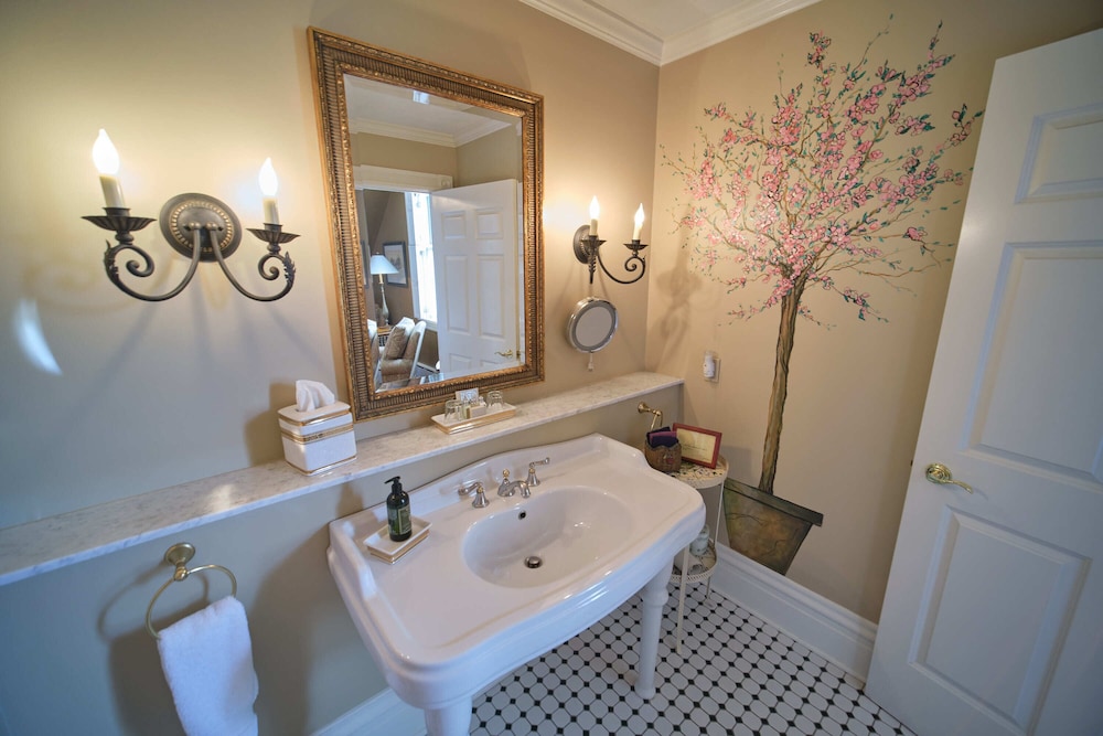 The Inn on Negley - photo 46