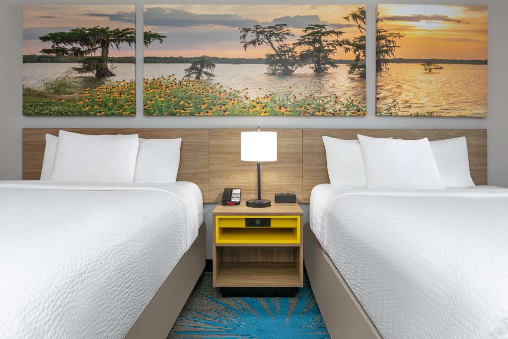 Days Inn & Suites by Wyndham Cabot - photo 14