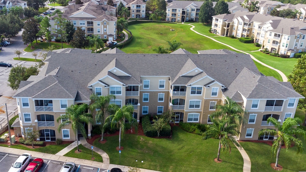Amazing Resort 2 bed Condo Close to Disney - photo 13