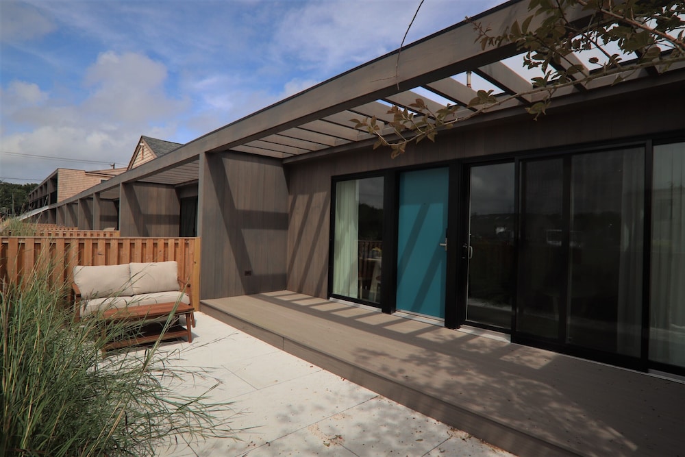 The Shoals Suites and Slips - photo 6