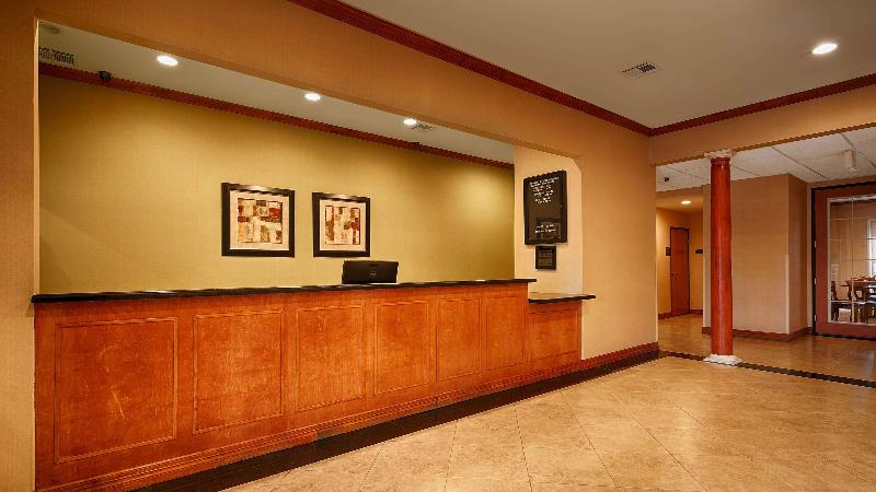 Best Western Cleveland Inn & Suites - photo 4