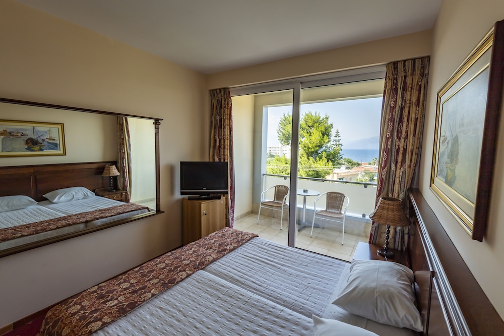 Dolphin Resort Hotel & Conference — Oropos — photo 3