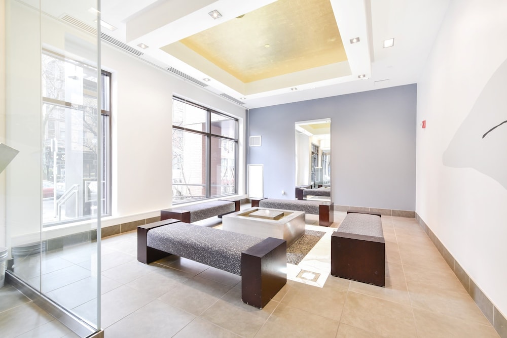 Global Luxury Suites At Boston Garden - photo 38