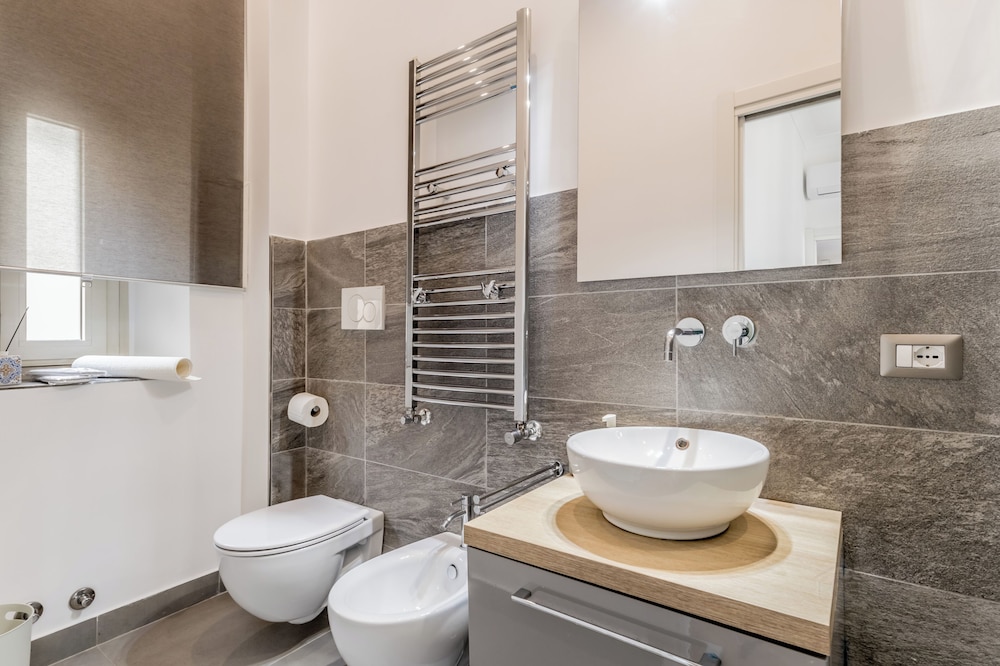 Scipioni2 — 4-Star Luxury Hotel in Rome, Italy