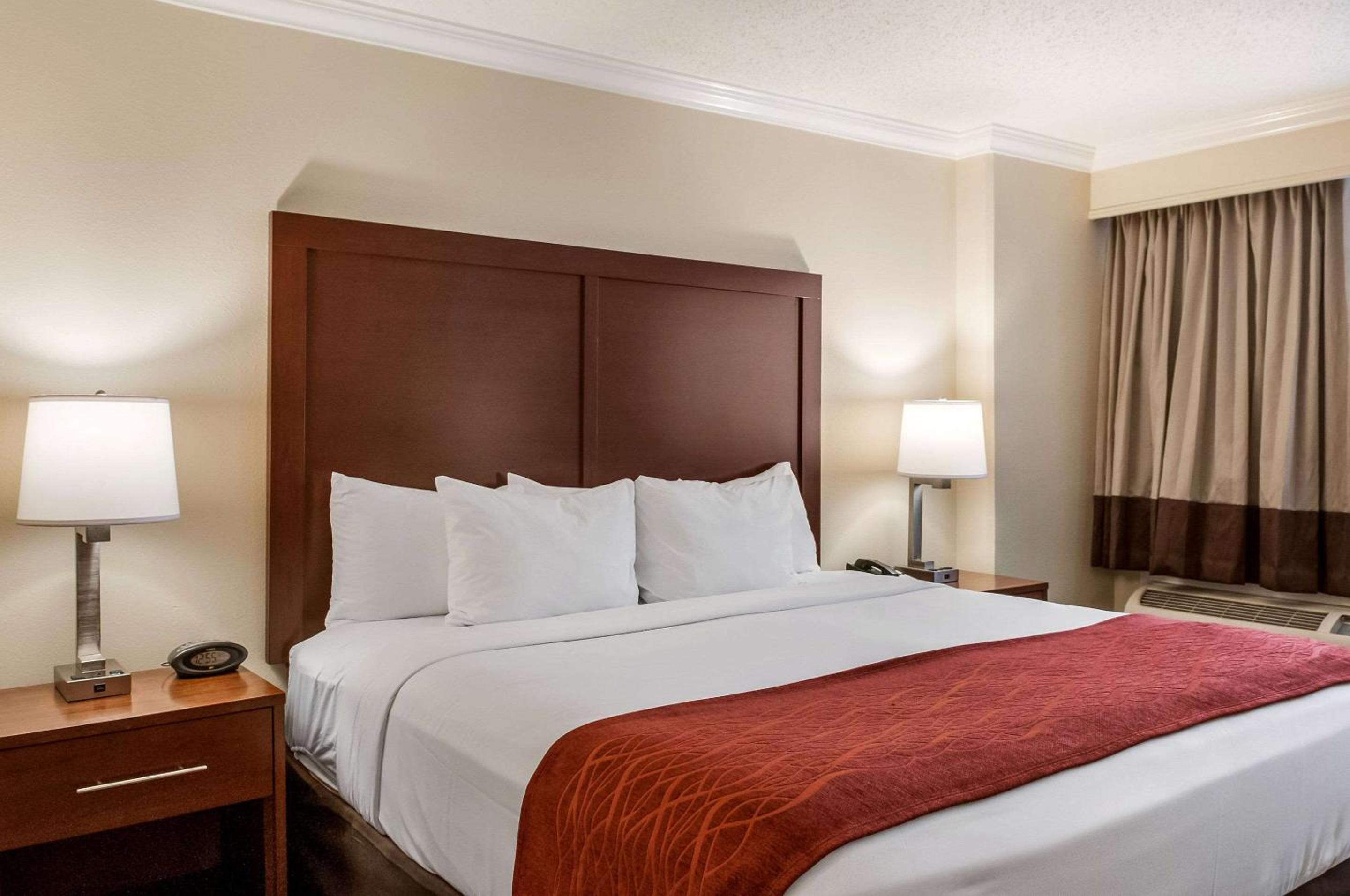 Copeland Tower Suites Ascend Hotel Collection - photo 11