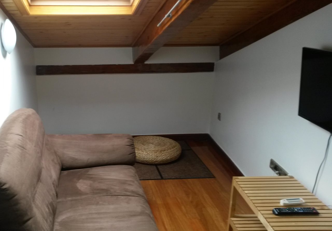 3 Bed in Llanfynydd oc pw9215 — hotel in Llanfynydd