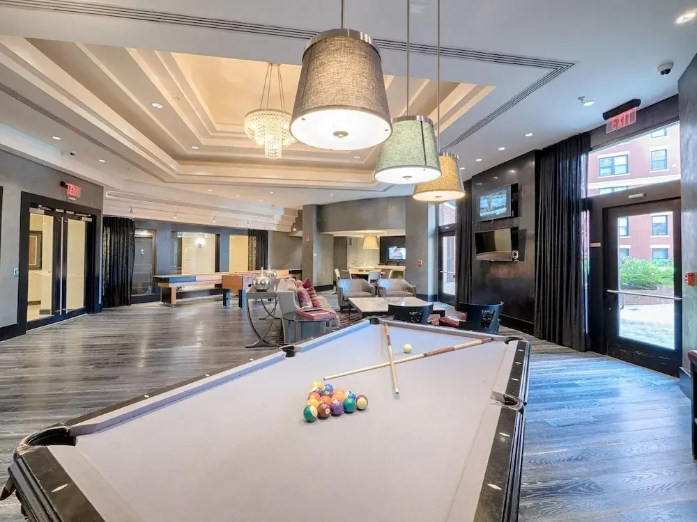 Global Luxury Suites At Thomas Circle - photo 29