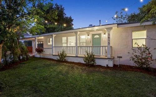 Glendale Hills Hideaway in Glendale, United States