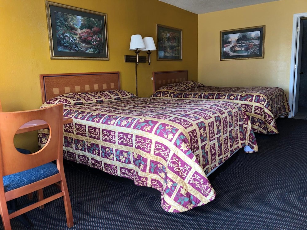 Capital Inn - photo 24