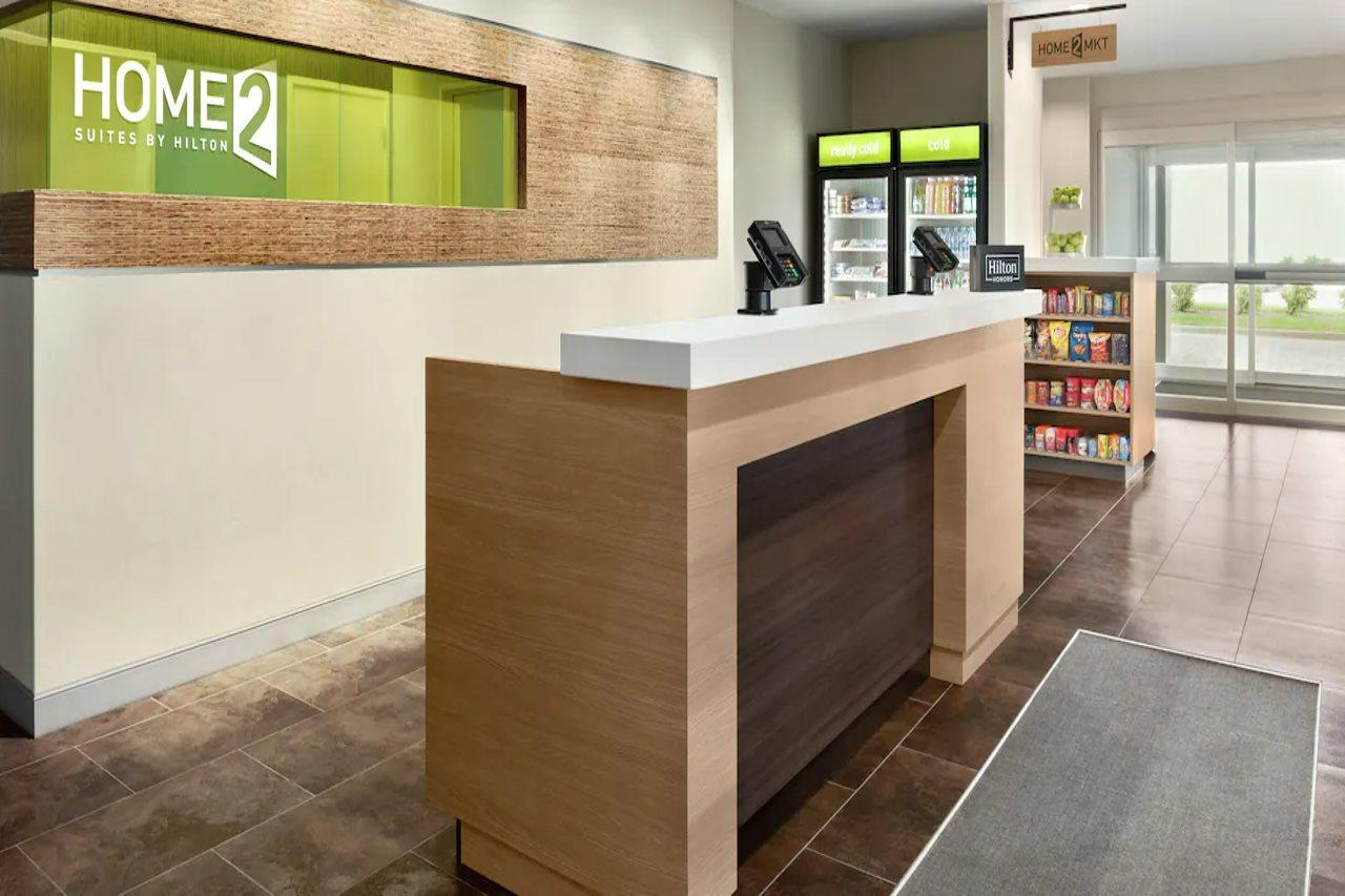 Home2 Suites by Hilton Elkhart - photo 4