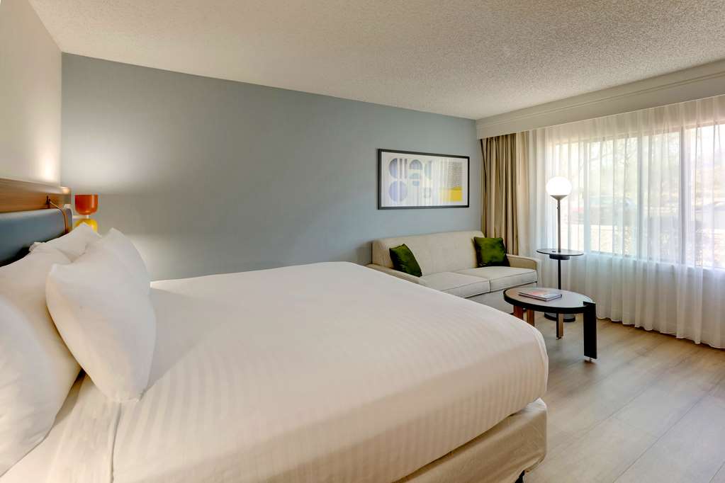 Sonesta Select Scottsdale at Mayo Clinic Campus - photo 43