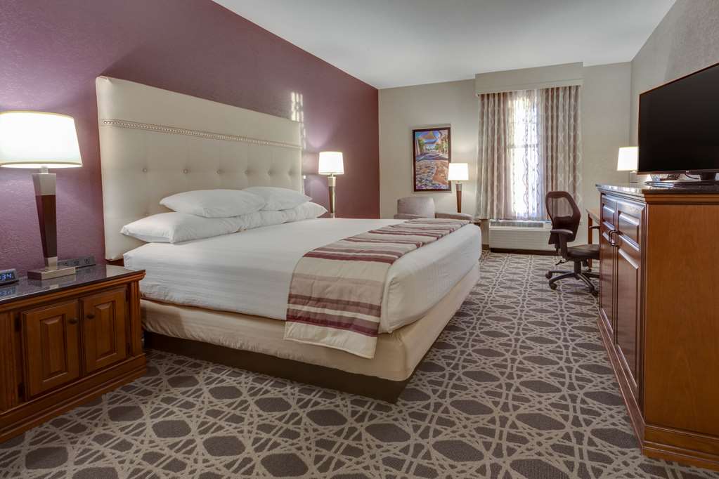 Drury Inn & Suites Las Cruces - photo 13
