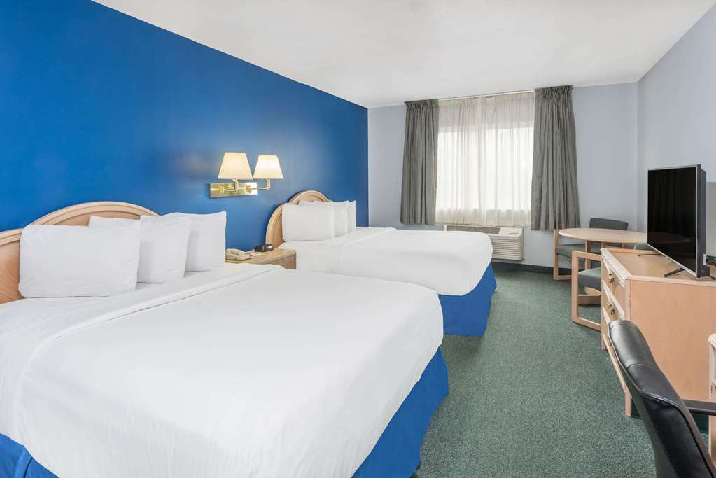 Days Inn by Wyndham Osage Beach Lake of the Ozarks - photo 4