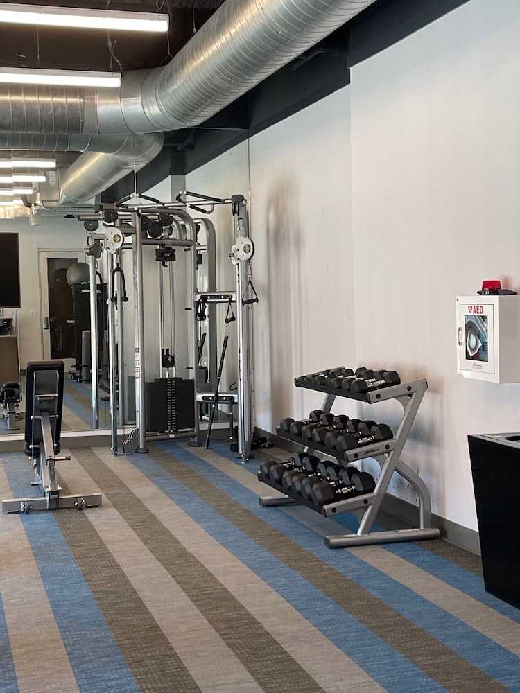 Aloft Omaha Aksarben Village - photo 18