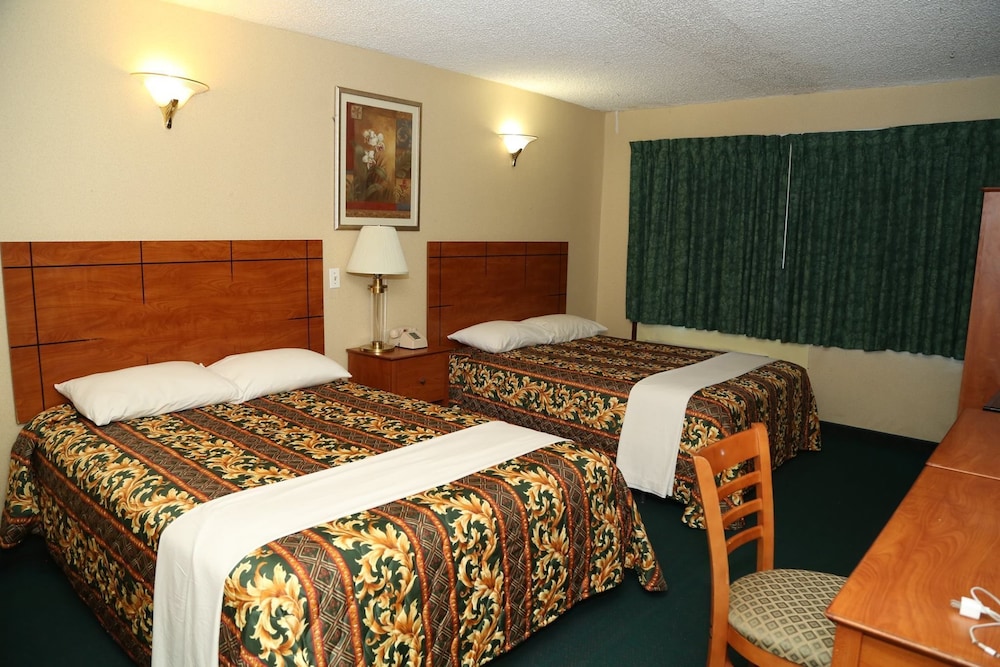 Jfk Inn - photo 13