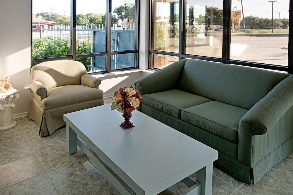 Americas Best Value Inn McKinney - photo 14