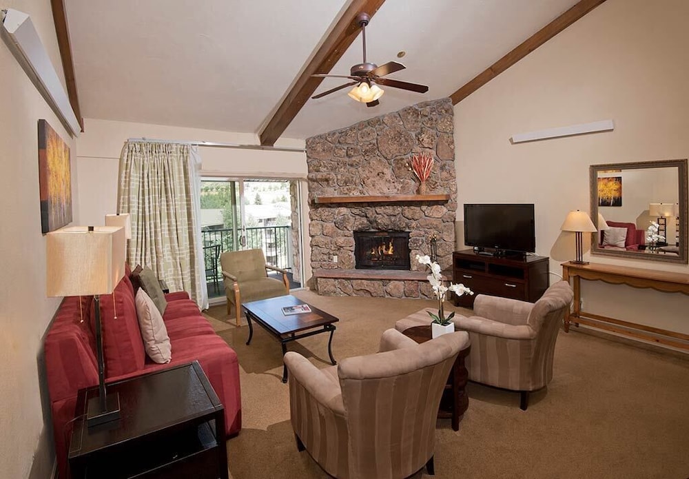 GetAways at Falcon Point Resort - photo 17