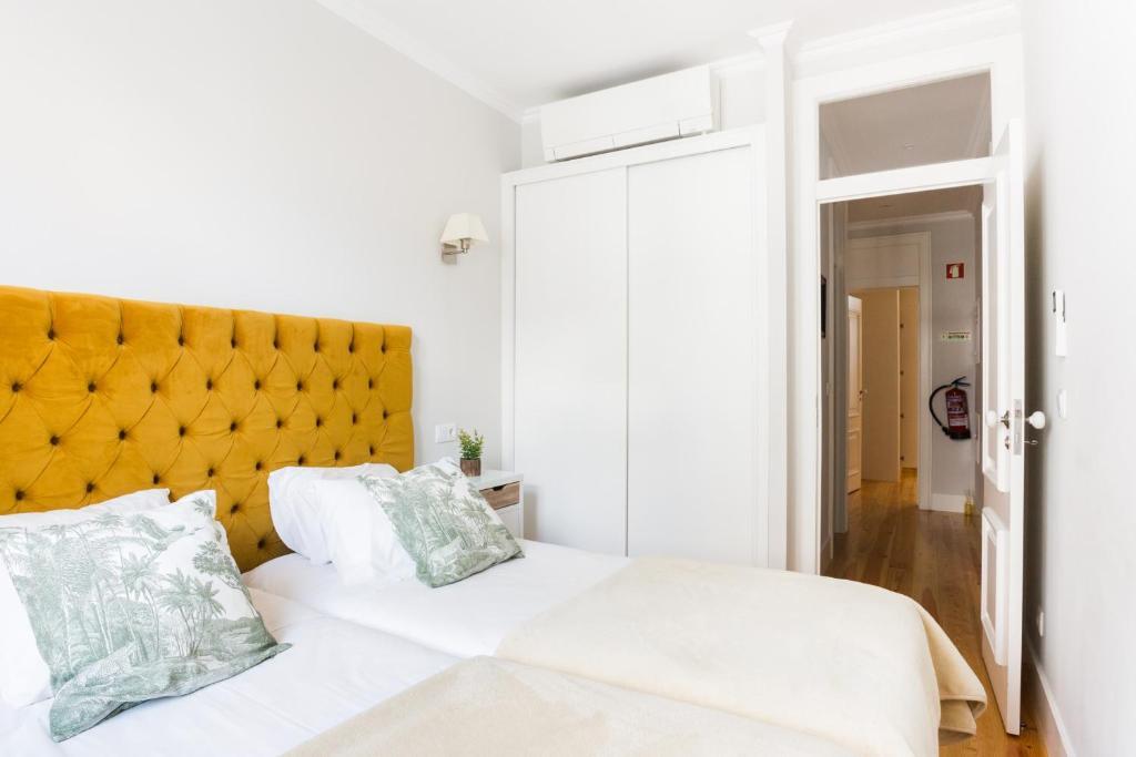 Augusta Street 213 3 Esq — 4-Star Luxury Hotel in Lisbon, Portugal