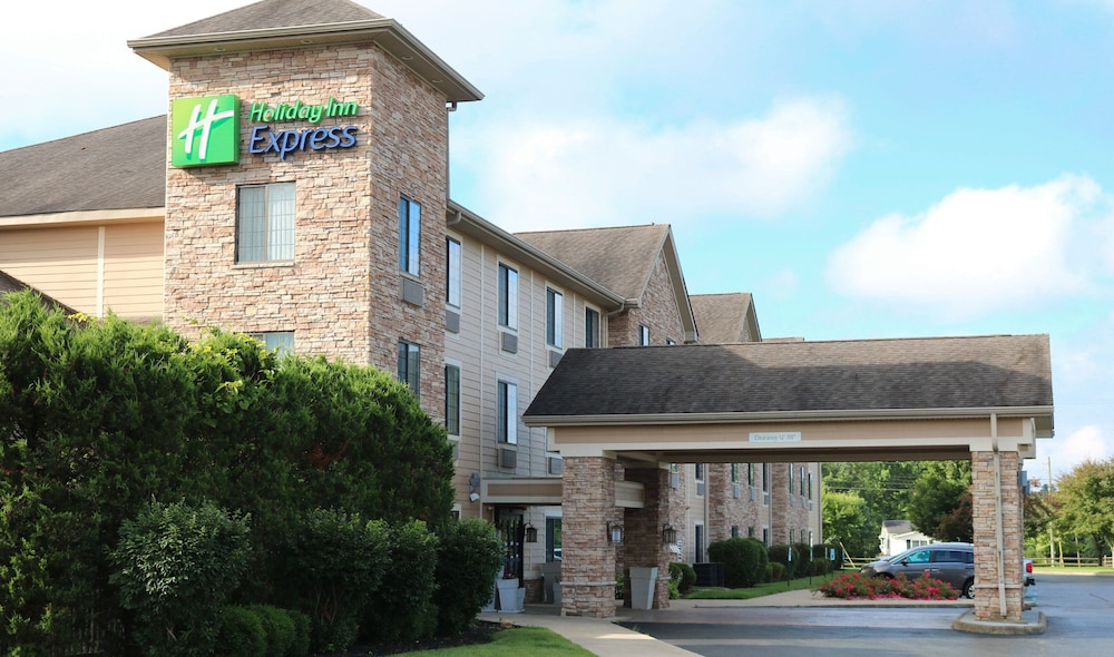 Holiday Inn Express Logan by IHG - photo 29