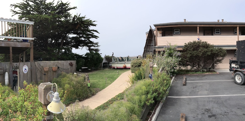 Captain's Inn at Moss Landing - photo 76