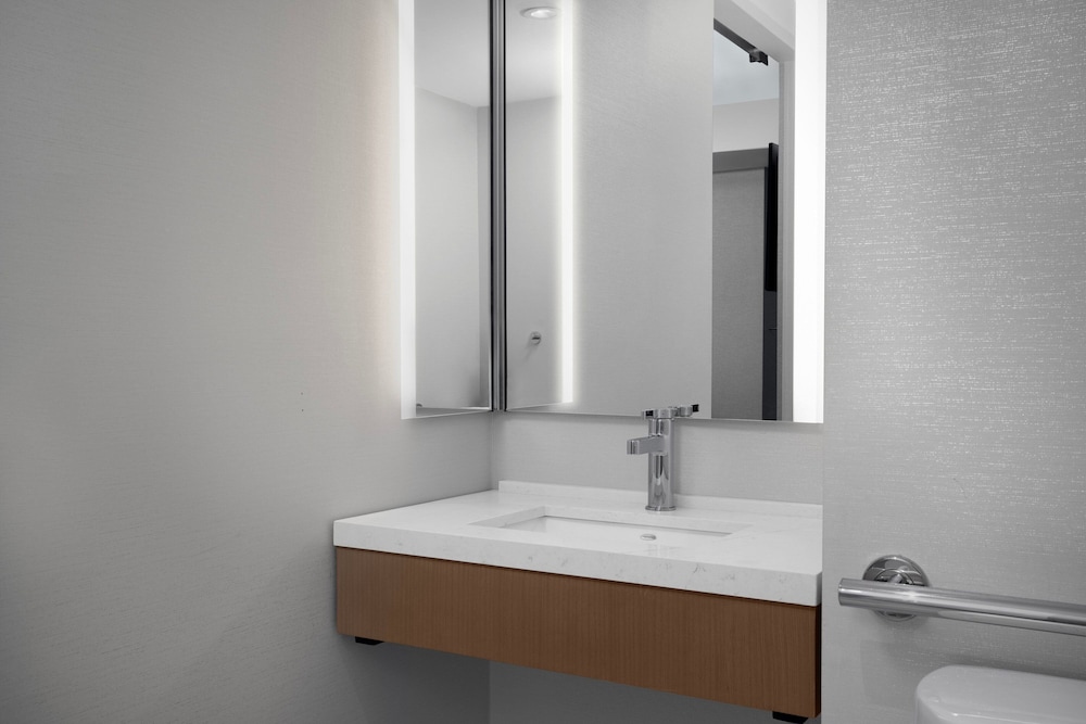 SpringHill Suites by Marriott New York Manhattan Times Square - photo 14