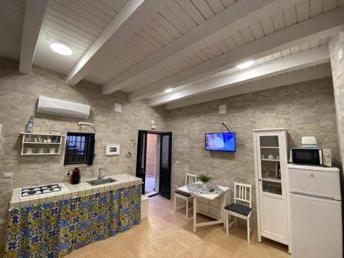 Serena's House — 4-Star Luxury Hotel in Siracusa, Italy
