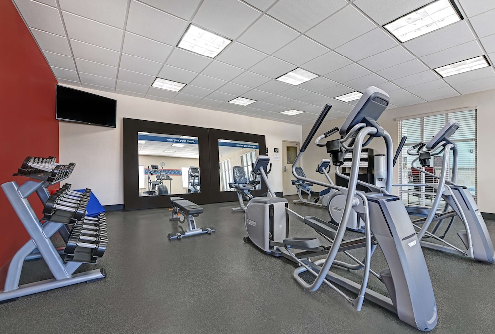 Hampton Inn Deming - photo 33