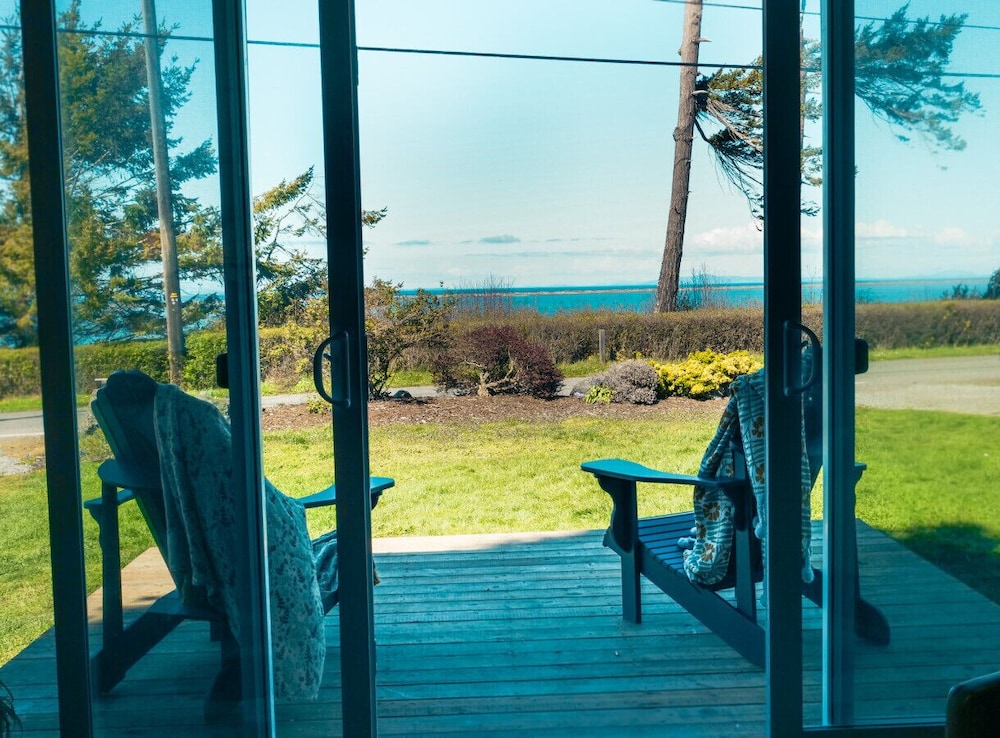 Dungeness Bay Cottages - photo 33