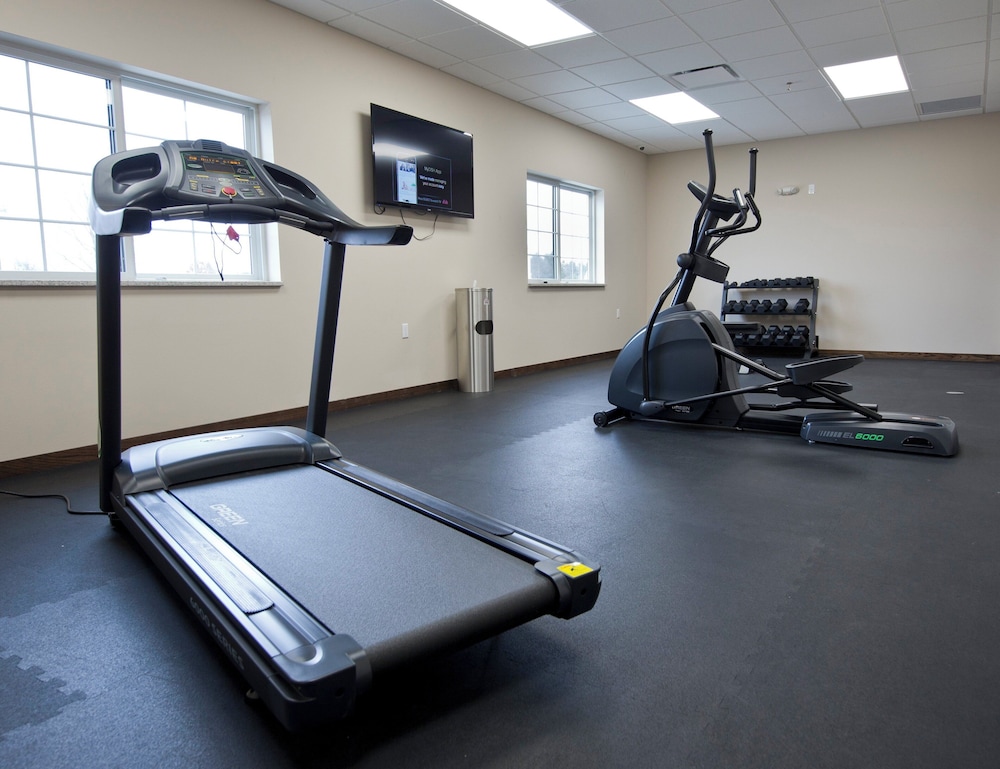 Cobblestone Inn & Suites Boone - photo 38