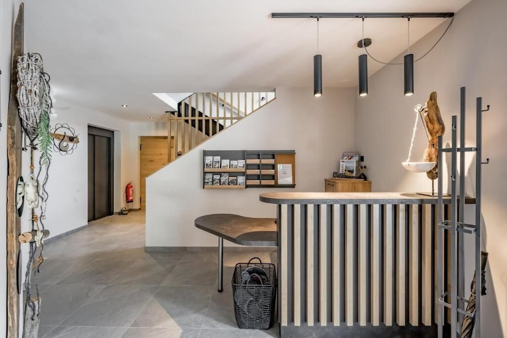 Falkners Five — 4-Star Luxury Hotel in Oetz, Austria