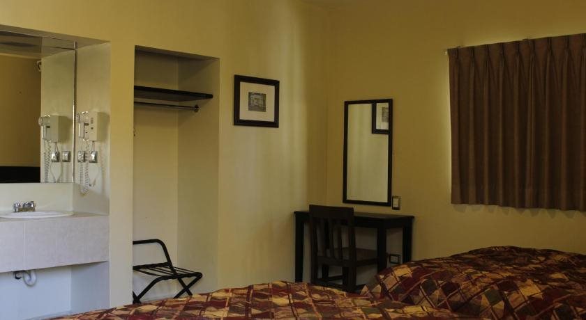 Hotel Flores Hills — Monclova — photo 4