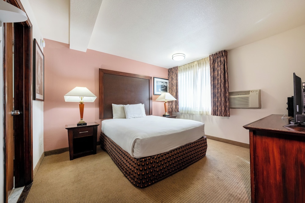 District Hotel by OYO Portland Convention Center - photo 8