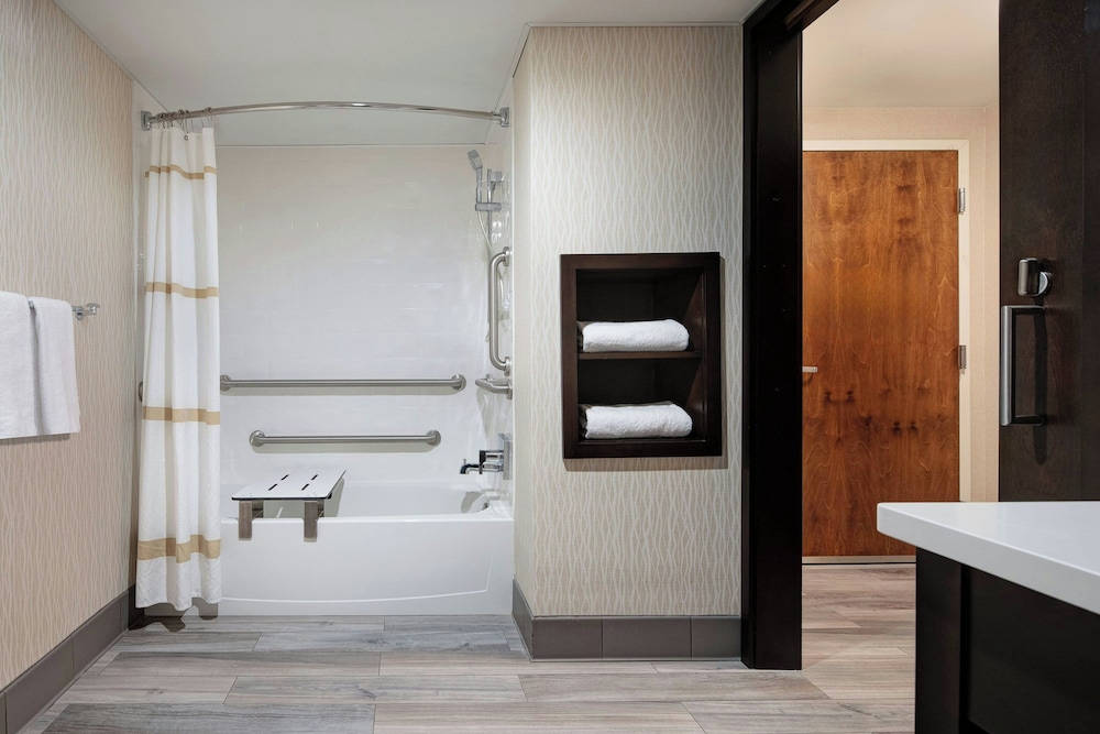 Marriott St. Louis Airport - photo 44