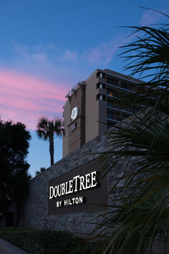 DoubleTree by Hilton Hotel Jacksonville Riverfront - photo 67