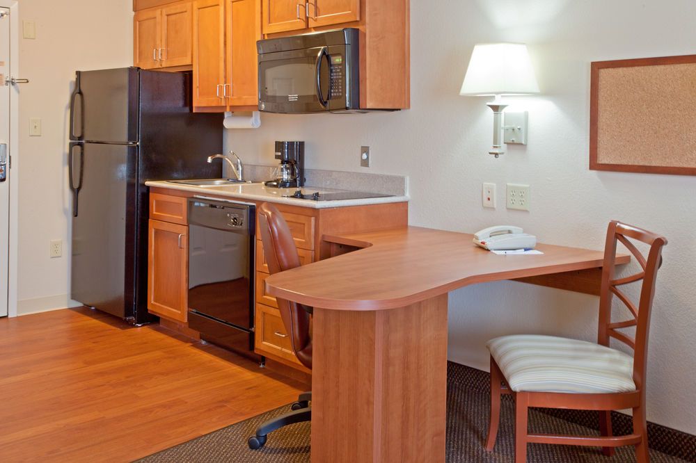 Candlewood Suites Houston Nw Willowbrook - photo 4