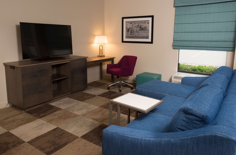 Hampton Inn Wooster - photo 15