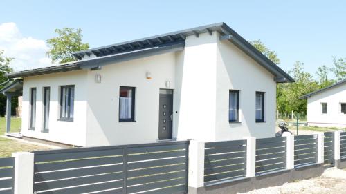 Comfort Ház in Unknown City, Hungary