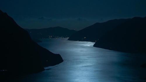 Brezza di Lago in Costa Volpino, Italy
