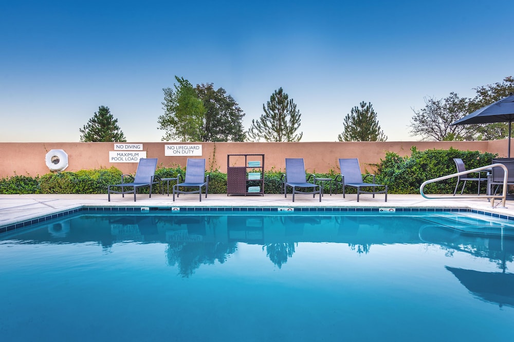 Fairfield Inn & Suites by Marriott Redding - photo 28