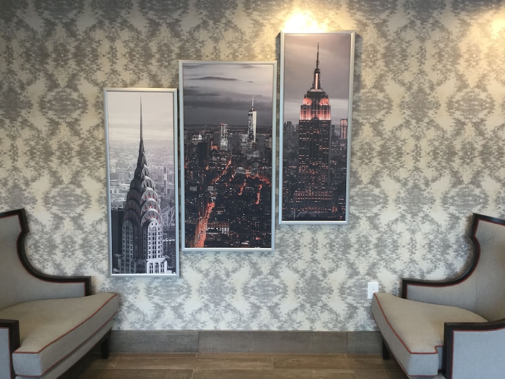 Ramada by Wyndham Bronx Terminal - photo 23