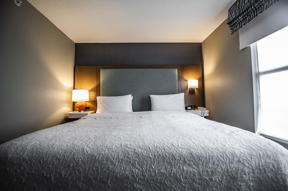 Hampton Inn South Kingstown Newport Area - photo 7