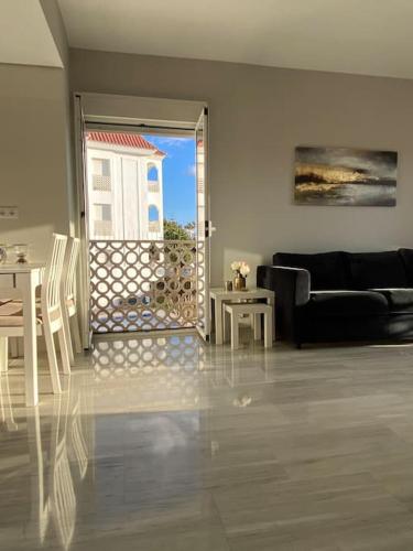 Lovely Tona - last minute hotel in Torremolinos