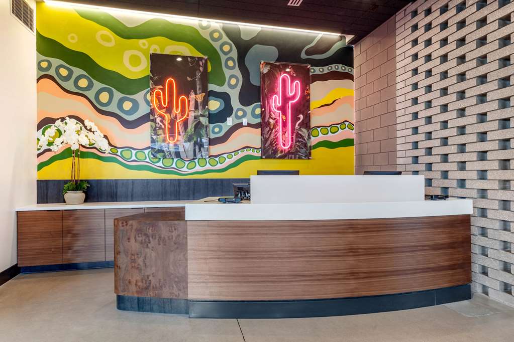 Cambria Hotel Downtown Phoenix Convention Center - photo 3
