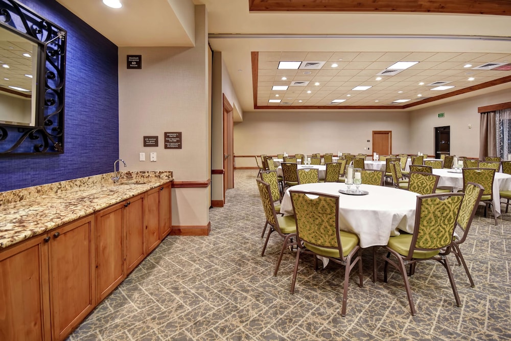 Hampton Inn & Suites Salt Lake City West Jordan - photo 44